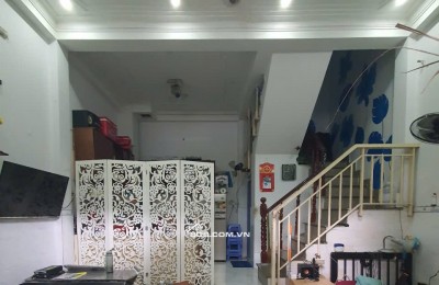 Nhà CMT8, Gần Ngã Tư Bảy Hiền Tân Bình, 35m2, 3Tầng Kiên cố, Sổ Nở Hậu Tài Lộc. Chỉ 4.7Tỷ